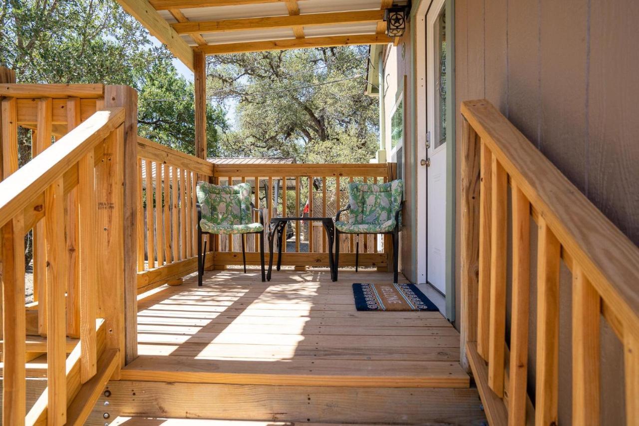 Kickin Back Villa Wimberley Exterior photo